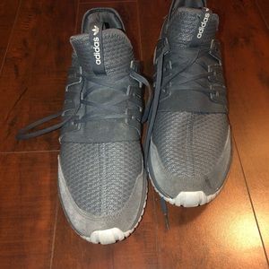 Men’s Adidas Tubular shoes navyish grey sz 12
